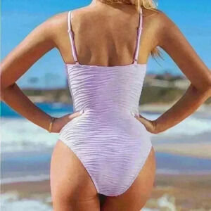 CUPSHE lavender textured one piece swim suit